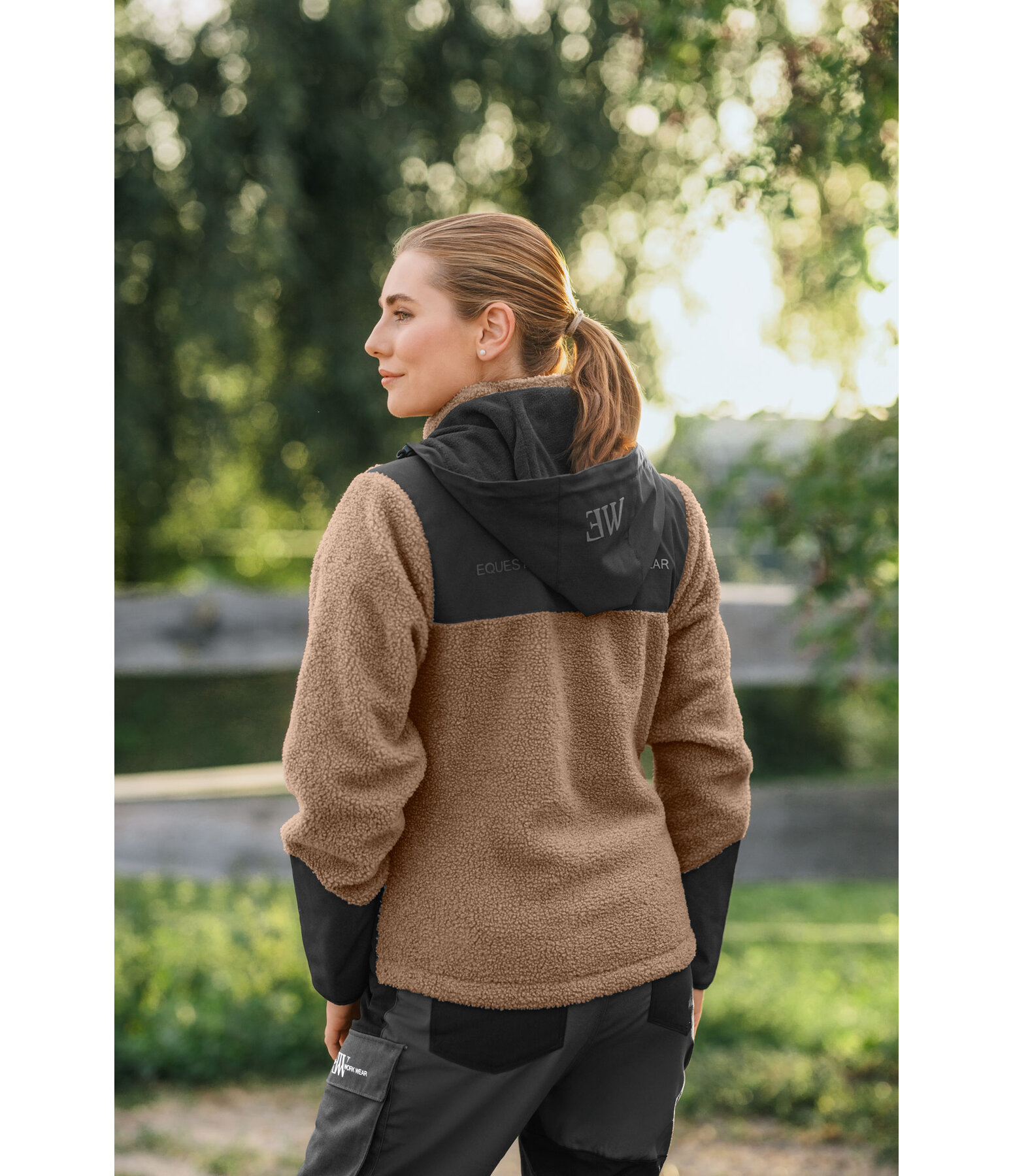 Sherpa-Hoodie mit abnehmbarer Kapuze