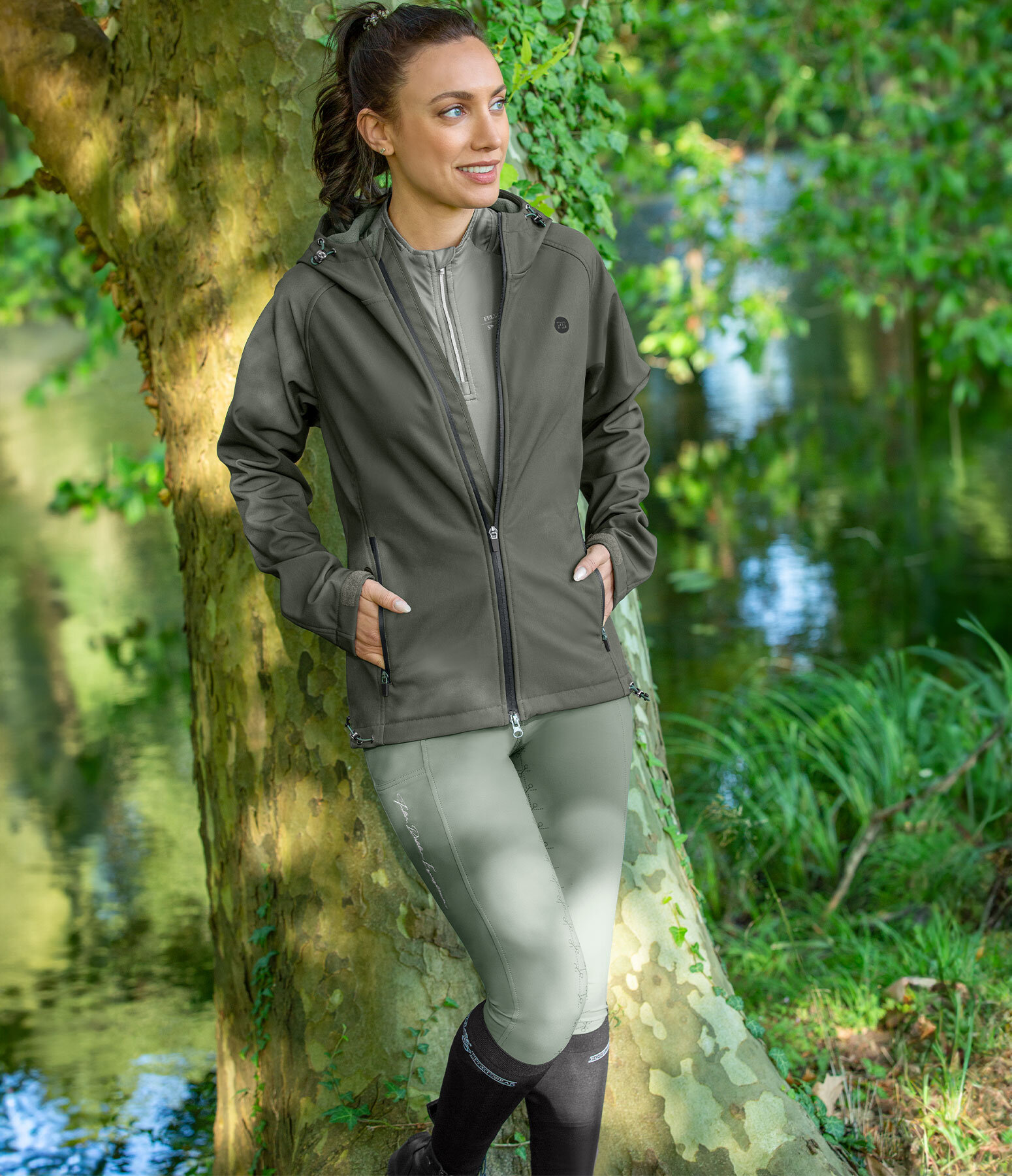 Damen-Outfit Laura in forest