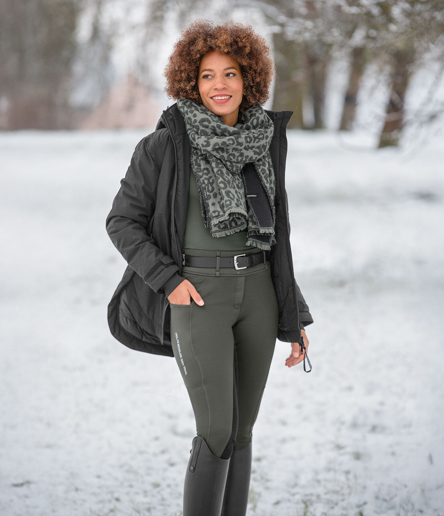 Damen-Outfit Gretha in schwarz