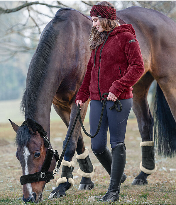 Damen-Outfit Lucie in bordeaux