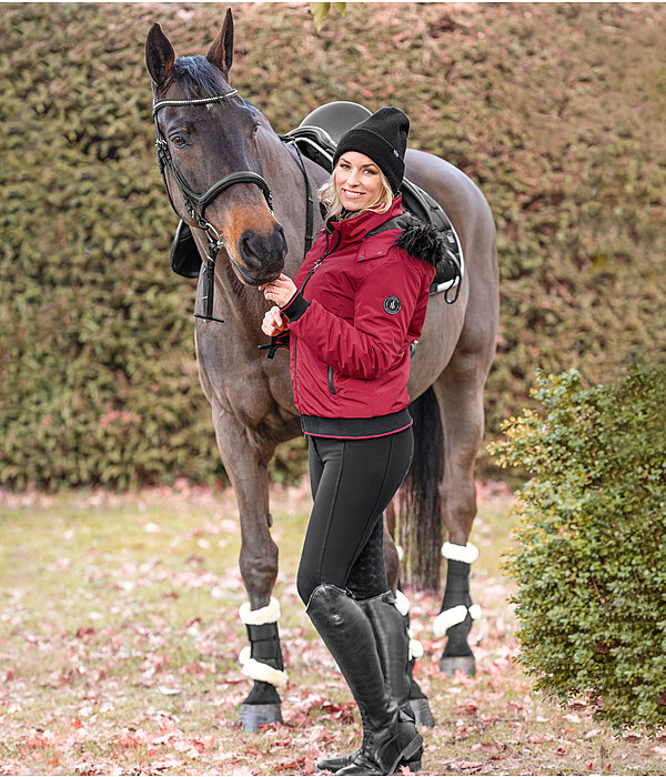 Damen-Outfit Elisa II in kirsche